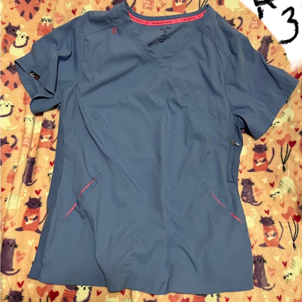 Scrubs top